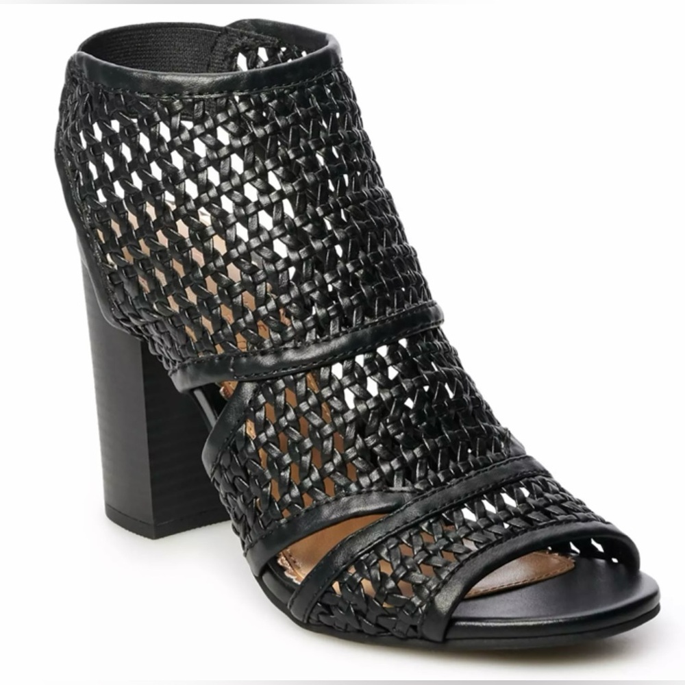 Lauren Conrad Morganite Ankle Boots / Sandals Black, Size 10, gently used